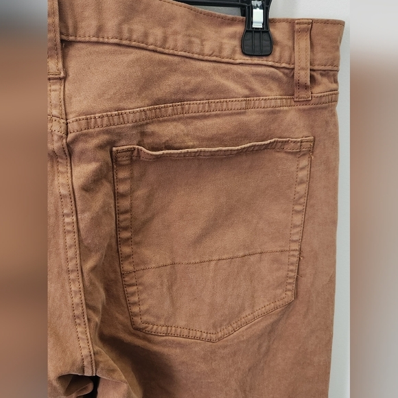 👖 Men’s Brown Straight-Leg Jeans – Size 36x30, Free Assembly, 5-Pocket Style - Picture 10 of 14